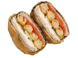 Sushi burger z łososiem i krewetkami (370g)
