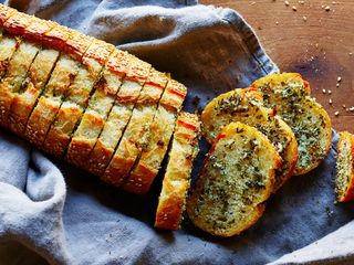 Garlic bread