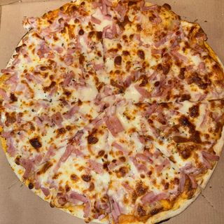 3. Pizza Prosciutto (40 Cm.)