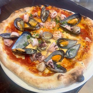 Pizza pescadora