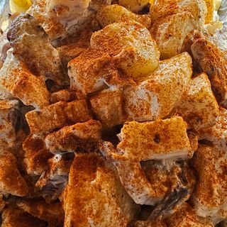 Pulpo, Patatas Y Mayonesa  (media Ración)