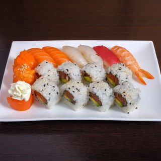 110. Sushi speciale