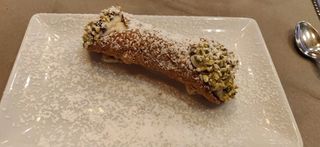 Il cannolo siciliano