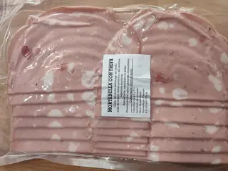Mortadella con trufa 250 gr aprox