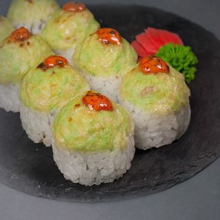  გამომცხვარი როლი თინუსით