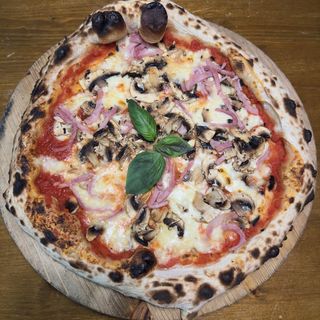 Pizza prosciutto e funghi (Mediana)