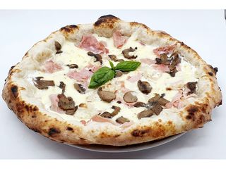 Funghi e prosciutto