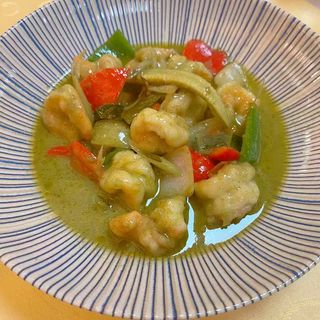 71.LANGOSTINOS CURRY VERDE