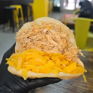 AREPA LA CATIRA