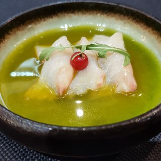 45 Carpaccio branzino salsa passion