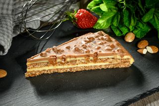 торта Алмонди Дайм / 83 гр. /