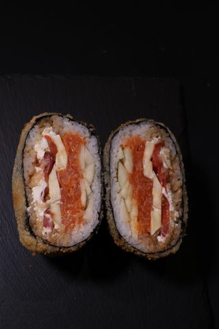 Burger Bri z łososiem