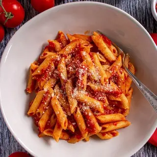 Penne Arrabiatta