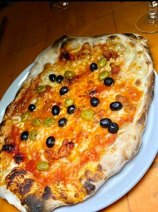 Pizza classica hellboy