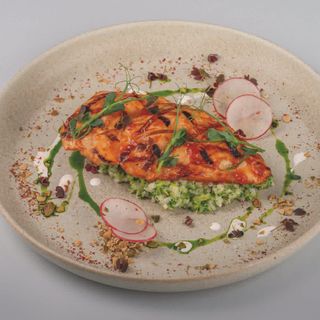 Куриная грудка на гриле с ризотто из брокколи (280 гр.)