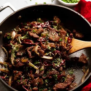 Cumin fried lamb