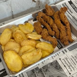 Menú infantil fingers de pollo  (5 Uds.) 