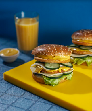 ორმაგი ქათმის ბურგერი 1 ც