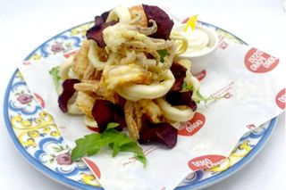 Frittura di gamberi* e calamari* senza glutine