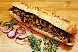 Сандвич с телешко дърпано