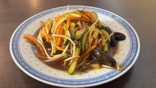 23-Spaghetti fritti croccanti con verdure