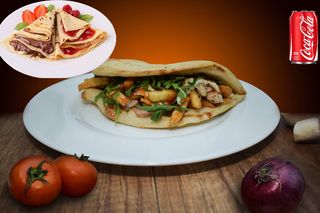 Meniu Mic (sandvici+clatita+Coca-Cola)