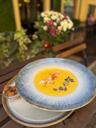 Гарбузовий суп з креветками (340г)