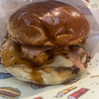 Dream Chicken Burger+Pomfrit