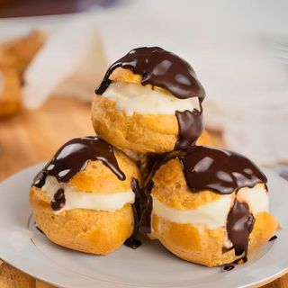 Profiteroles
