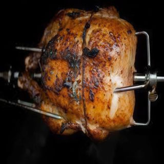 Pollo allo spiedo cotto a legna