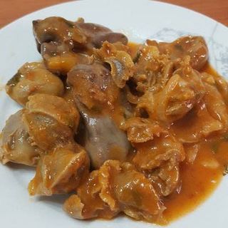 Mollejas En Salsa