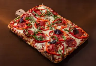 Pepperoni (picant/clasic)