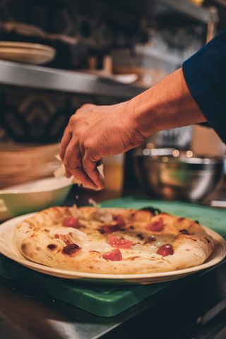 Пица Прошуто Крудо (560г)