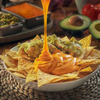 Cheguaca Nachos