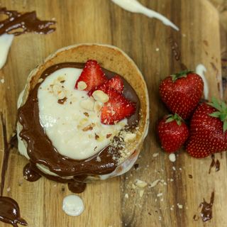 Čoko badem& crveno voće