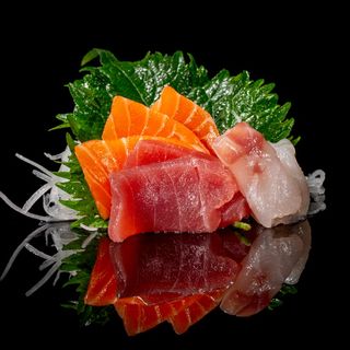 S6. Sashimi moriawase 7 pezzi