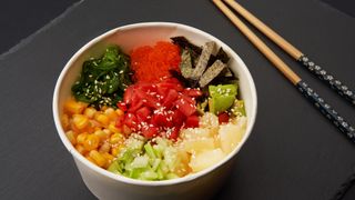 პოკე ბოსტნეულით