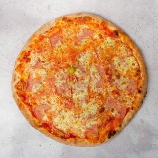 Vezuvio pizza 42cm + Coca cola 0.5l