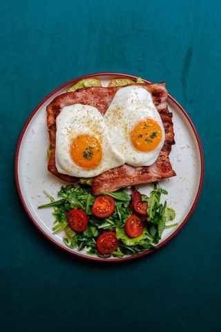 Eggs blt