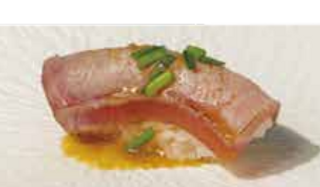 Nigiri maguro flambè