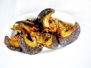 Peppered Snail