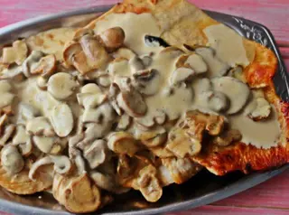 Bifinhos de Perú c/ cogumelos