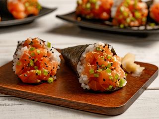 C13 Temaki Salmao (4pic)