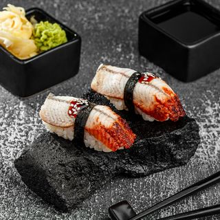 Nigiri Anghila