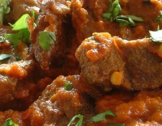 Massaman De Carne De Res