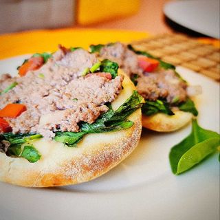 Carne com Espinafres