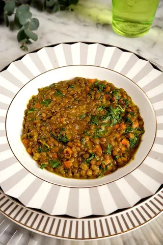 Lentejas con verduras y curry