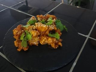 Курка в кисло-солодкому соусі (210g)