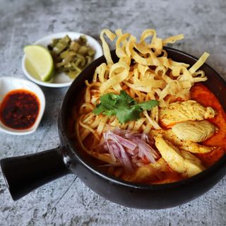 M15 - Khao Soi Shrimp