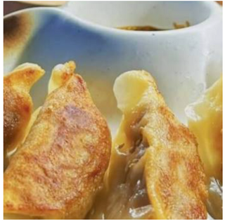 35. Gyoza De Pato (6 Uds.)